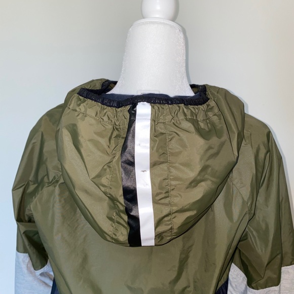 Victoria’s Secret Windbreaker Jacket - Picture 4 of 6